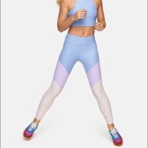 Outdoor Voices Tri Color 7/8 Spring Leggings - Medium